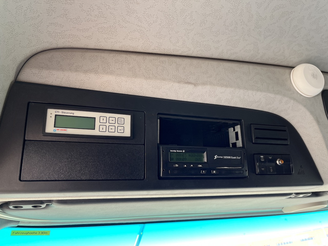 Mercedes-Benz Antos 1840 4x4 HAD LBW Kühlung Flüssigstickstoff - Furgonas sunkvežimis: foto 3 Mercedes-Benz Antos 1840 4x4 HAD LBW Kühlung Flüssigstickstoff - Furgonas sunkvežimis: foto 3