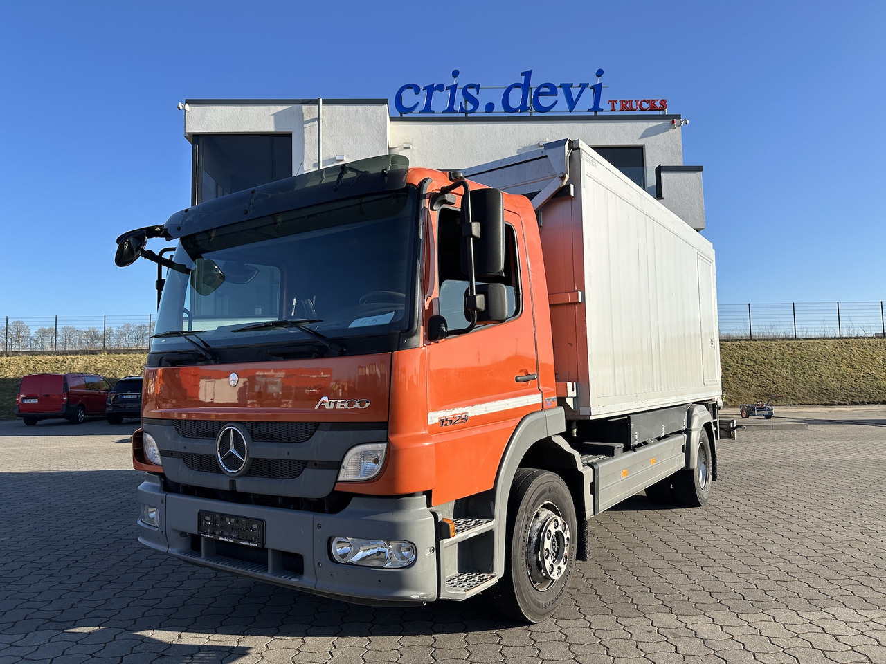 Mercedes-Benz Atego 1529 4x2  Atlas 57.3-A2   Kadaverkipper - Savivartis sunkvežimis, Sunkvežimis su kranu: foto 1 Mercedes-Benz Atego 1529 4x2  Atlas 57.3-A2   Kadaverkipper - Savivartis sunkvežimis, Sunkvežimis su kranu: foto 1