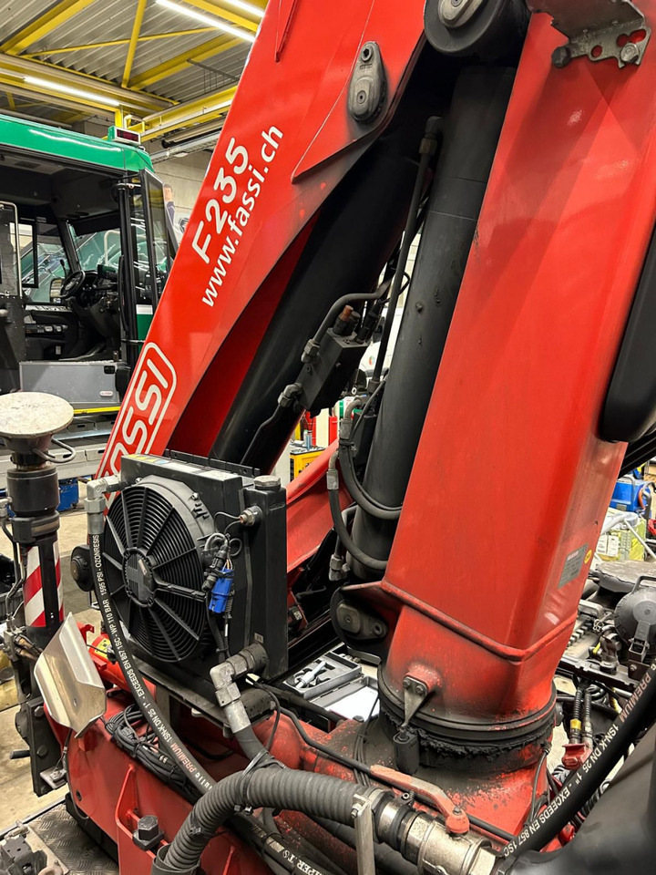 Palfinger FASSI F 235 A.2.23 Kran + Funk - Kranas-manipuliatorius: foto 5 Palfinger FASSI F 235 A.2.23 Kran + Funk - Kranas-manipuliatorius: foto 5