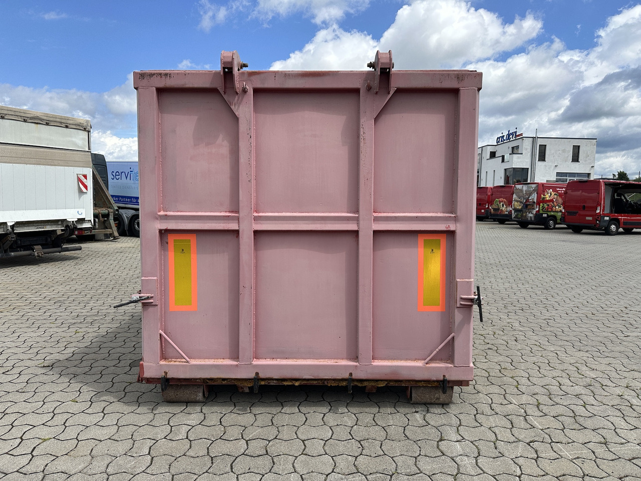 Mercedes-Benz Wassercontainer   Mulde 30 cbm Silo für Abrollkipper - Sunkvežimis: foto 4 Mercedes-Benz Wassercontainer   Mulde 30 cbm Silo für Abrollkipper - Sunkvežimis: foto 4