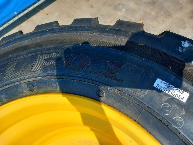 Barkley 500/45R22.5 - Padangos ir ratlankiai - Krovimo technika: foto 5 Barkley 500/45R22.5 - Padangos ir ratlankiai - Krovimo technika: foto 5