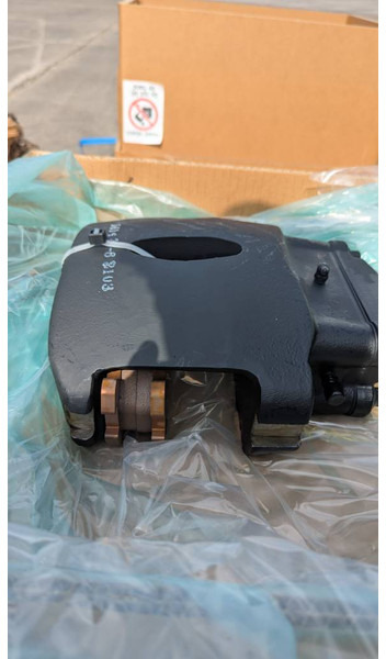 Komatsu HD605-5 BRAKE ASSY 561-34-62103 - Stabdžių dalys - Statybinė technika: foto 3 Komatsu HD605-5 BRAKE ASSY 561-34-62103 - Stabdžių dalys - Statybinė technika: foto 3