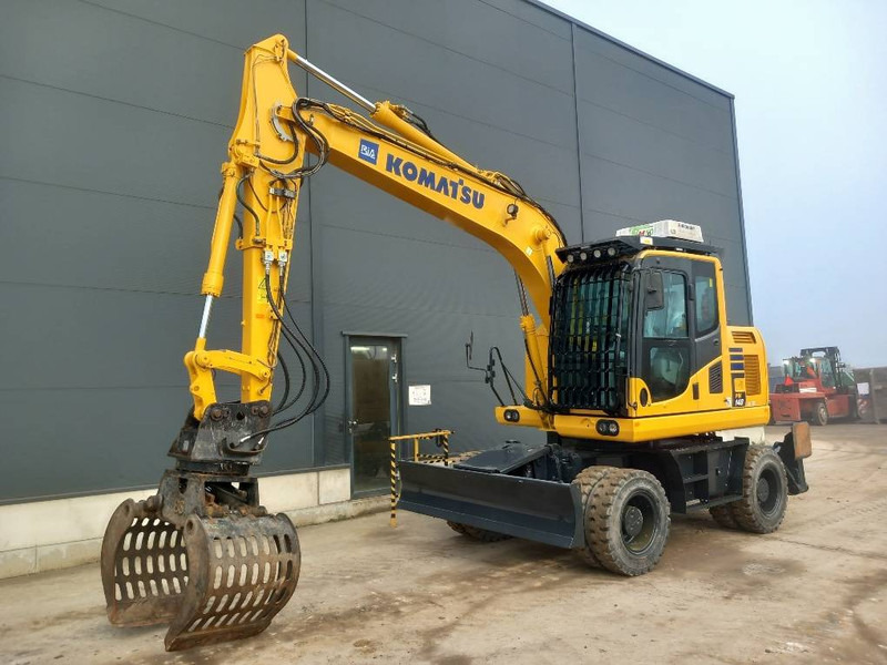 Komatsu PW148-10 - Ratinis ekskavatorius: foto 3 Komatsu PW148-10 - Ratinis ekskavatorius: foto 3