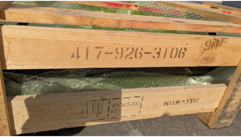 Komatsu WA100-5 DOOR ASSY 417-926-3106 - Kabina ir interjeras - Statybinė technika: foto 5 Komatsu WA100-5 DOOR ASSY 417-926-3106 - Kabina ir interjeras - Statybinė technika: foto 5