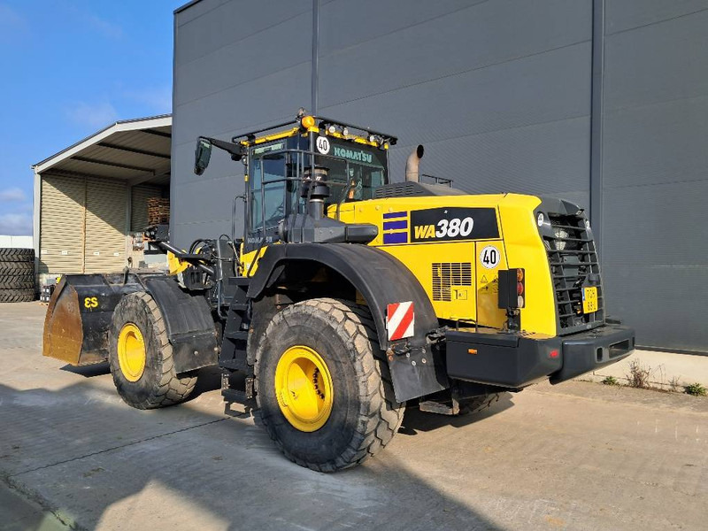 Komatsu WA380-8E0 - Ratinis krautuvas: foto 3 Komatsu WA380-8E0 - Ratinis krautuvas: foto 3