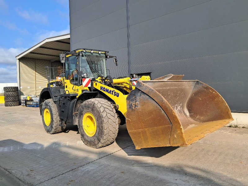 Komatsu WA380-8E0 - Ratinis krautuvas: foto 1 Komatsu WA380-8E0 - Ratinis krautuvas: foto 1
