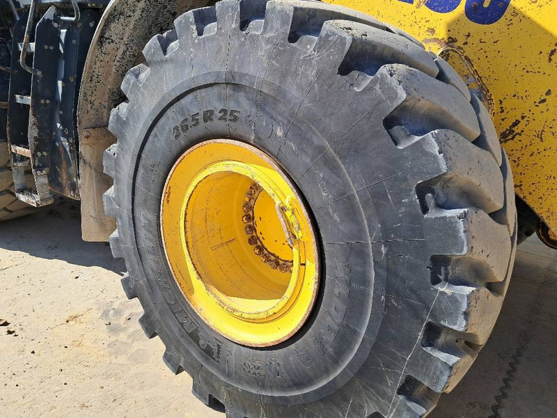 Komatsu WA475-10E0 - Ratinis krautuvas: foto 5 Komatsu WA475-10E0 - Ratinis krautuvas: foto 5