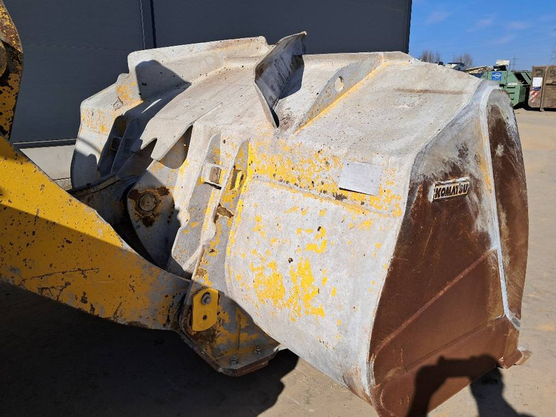 Komatsu WA475-10E0 - Ratinis krautuvas: foto 4 Komatsu WA475-10E0 - Ratinis krautuvas: foto 4