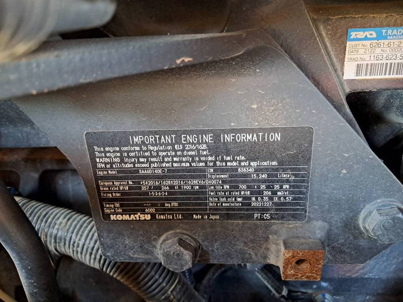 Komatsu WA500-8E0 - Ratinis krautuvas: foto 5 Komatsu WA500-8E0 - Ratinis krautuvas: foto 5
