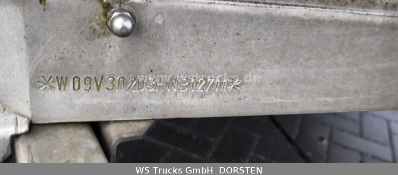 Blomert V30 Großvieh Vollalu Seilwinde Viehanhänger - Gyvulių pervežimo priekaba: foto 3 Blomert V30 Großvieh Vollalu Seilwinde Viehanhänger - Gyvulių pervežimo priekaba: foto 3