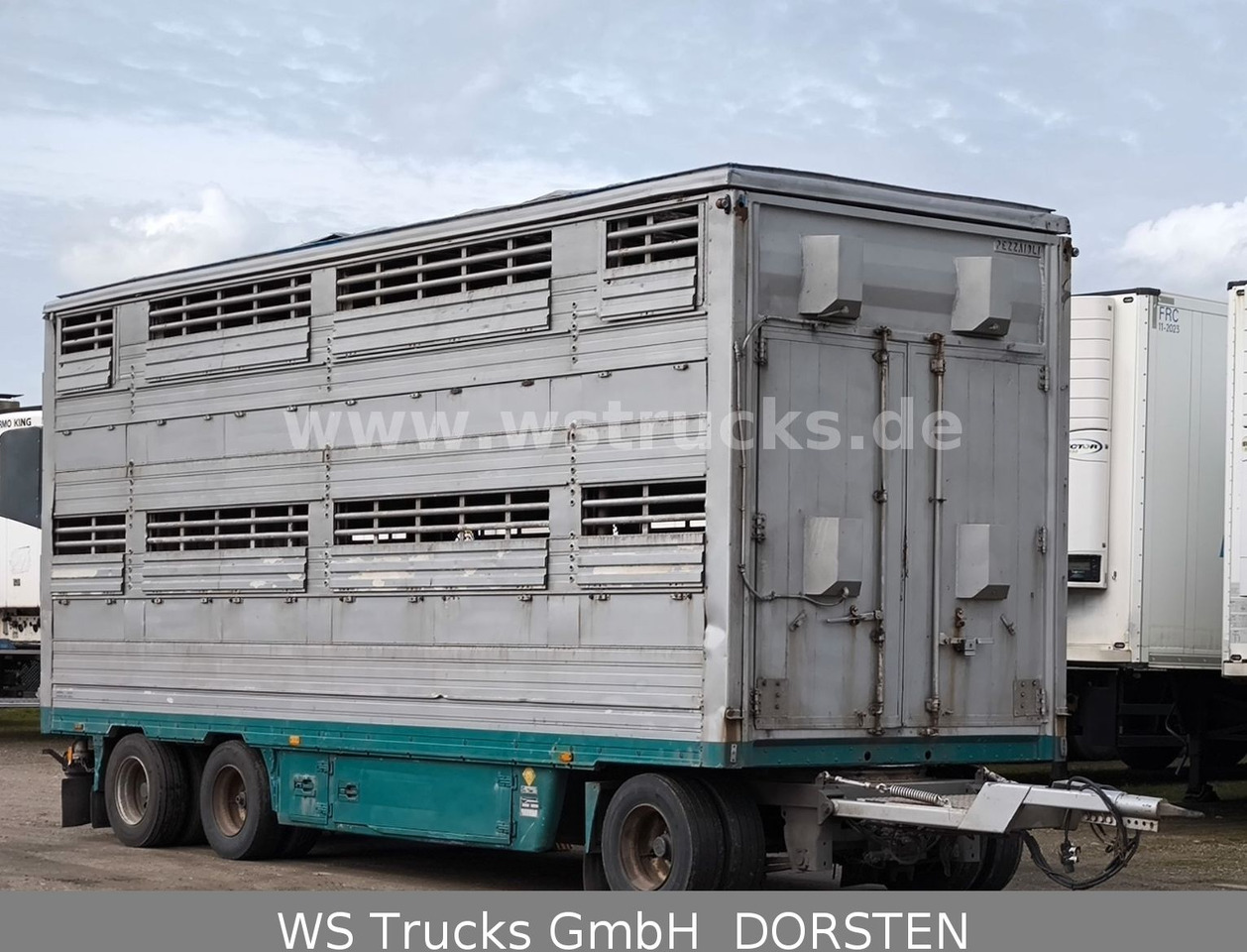 Pezzaioli 2 Stock RBA31F ausfahrbares Dach Viehanhänger - Gyvulių pervežimo priekaba: foto 2 Pezzaioli 2 Stock RBA31F ausfahrbares Dach Viehanhänger - Gyvulių pervežimo priekaba: foto 2