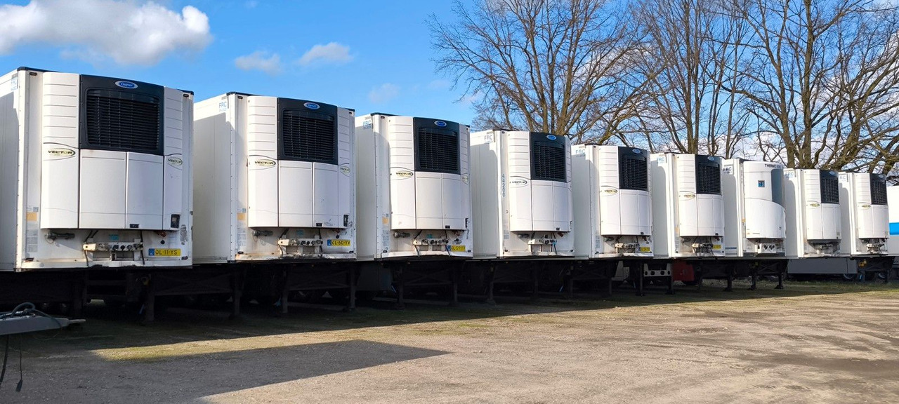 Schmitz Cargobull Kühlauflieger Blumenbreit Vector 1550 - Refrižeratorius puspriekabė: foto 3 Schmitz Cargobull Kühlauflieger Blumenbreit Vector 1550 - Refrižeratorius puspriekabė: foto 3