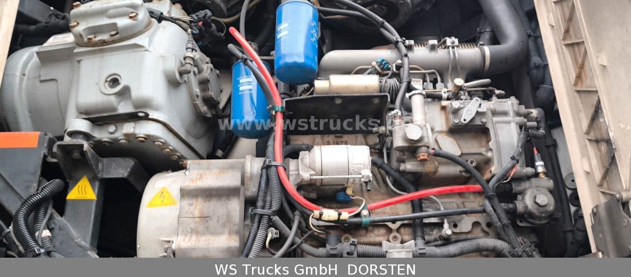 Schmitz Cargobull Kühlauflieger Rohrbahn Hooks | Vector 1850 MT - Refrižeratorius puspriekabė: foto 4 Schmitz Cargobull Kühlauflieger Rohrbahn Hooks | Vector 1850 MT - Refrižeratorius puspriekabė: foto 4