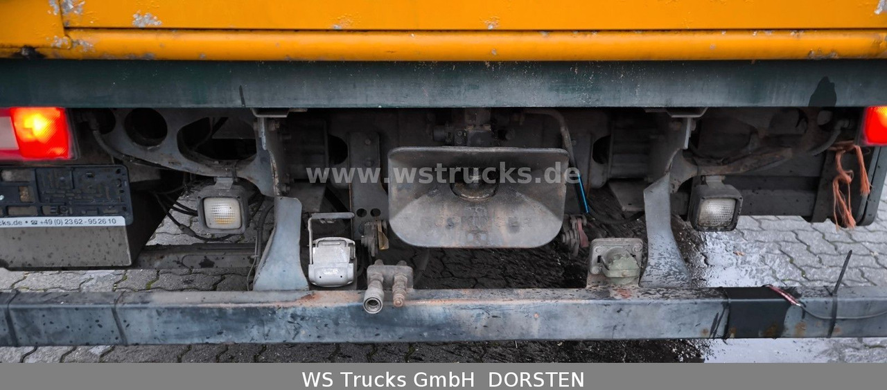 Volvo FM 260 mit KABA 2 Stock Vollalu Viehtransporter - Sunkvežimis žirgams vežti: foto 5 Volvo FM 260 mit KABA 2 Stock Vollalu Viehtransporter - Sunkvežimis žirgams vežti: foto 5