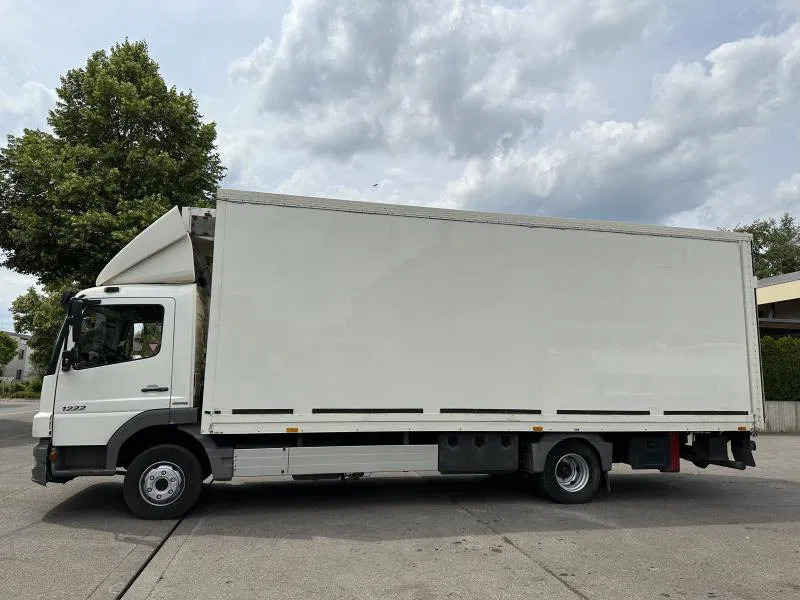 Mercedes-Benz Atego 1222 L Kühl-LKW Klima - Refrižeratorius sunkvežimis: foto 2 Mercedes-Benz Atego 1222 L Kühl-LKW Klima - Refrižeratorius sunkvežimis: foto 2