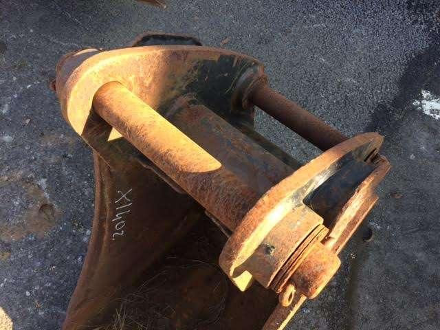 CATERPILLAR 415mm - Type Tractopelle - Ekskavatoriaus kaušas: foto 4 CATERPILLAR 415mm - Type Tractopelle - Ekskavatoriaus kaušas: foto 4