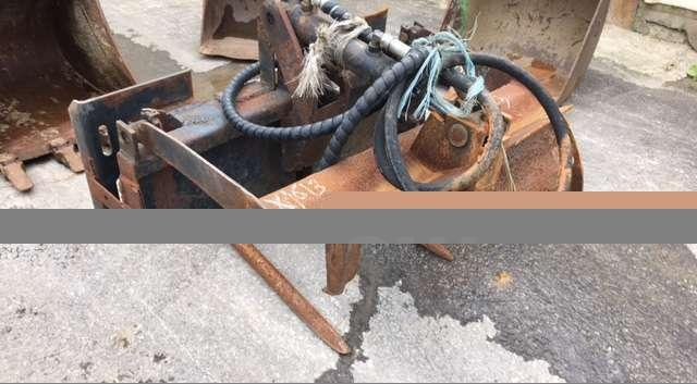 À Griffe Largeur 900mm chargeur - Siloso įranga: foto 1 À Griffe Largeur 900mm chargeur - Siloso įranga: foto 1