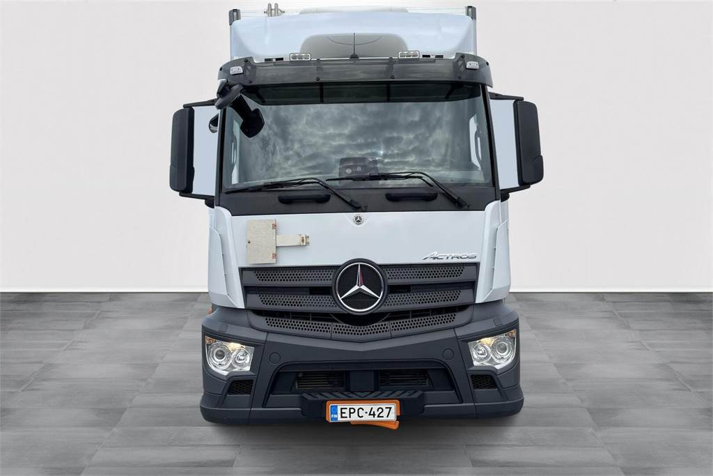 Mercedes-Benz Actros 1827 4x2 8,7m KSA+PL - Izoterminis sunkvežimis: foto 2 Mercedes-Benz Actros 1827 4x2 8,7m KSA+PL - Izoterminis sunkvežimis: foto 2