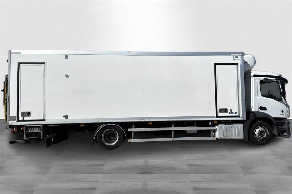 Mercedes-Benz Actros 1830L FRC 09/2026 2-lämpö - Izoterminis sunkvežimis: foto 4 Mercedes-Benz Actros 1830L FRC 09/2026 2-lämpö - Izoterminis sunkvežimis: foto 4