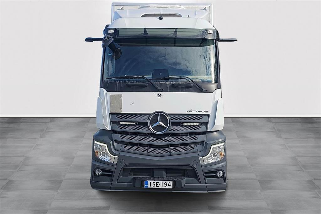 Mercedes-Benz Actros 2553L - Kokosivuaukeva - Furgonas sunkvežimis: foto 2 Mercedes-Benz Actros 2553L - Kokosivuaukeva - Furgonas sunkvežimis: foto 2