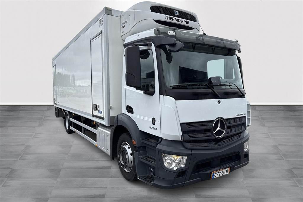 Mercedes-Benz Actros 5 1830L nR 4x2 FRC 10/2026 - Izoterminis sunkvežimis: foto 3 Mercedes-Benz Actros 5 1830L nR 4x2 FRC 10/2026 - Izoterminis sunkvežimis: foto 3