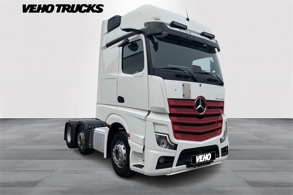 Mercedes-Benz ACTROS 2551LS 6x2/4 Väliteli - Vilkikas: foto 1 Mercedes-Benz ACTROS 2551LS 6x2/4 Väliteli - Vilkikas: foto 1