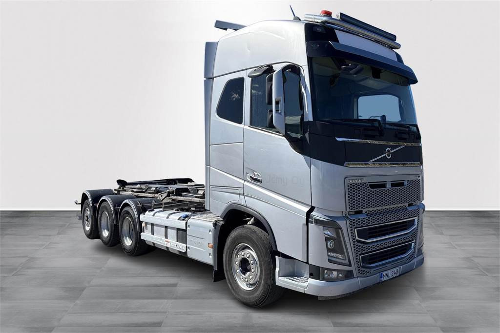 Volvo FH 16 650 - Hook-lift sunkvežimis: foto 3 Volvo FH 16 650 - Hook-lift sunkvežimis: foto 3