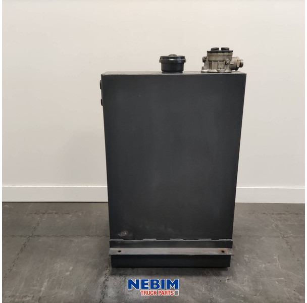 Diversen Diversen - UX0000406 - Hydrauliektank - Atsarginės dalys - Sunkvežimis: foto 4 Diversen Diversen - UX0000406 - Hydrauliektank - Atsarginės dalys - Sunkvežimis: foto 4