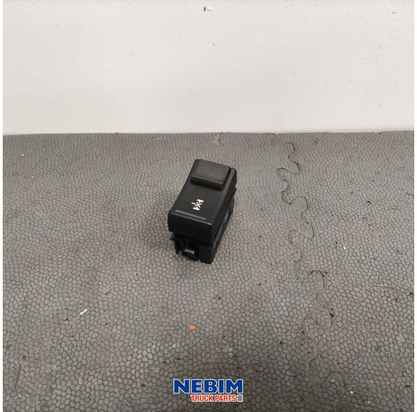 Volvo Volvo - 22088608 - Schakelaar differentieel slot FH4 / FM4 - Atsarginės dalys - Sunkvežimis: foto 1 Volvo Volvo - 22088608 - Schakelaar differentieel slot FH4 / FM4 - Atsarginės dalys - Sunkvežimis: foto 1