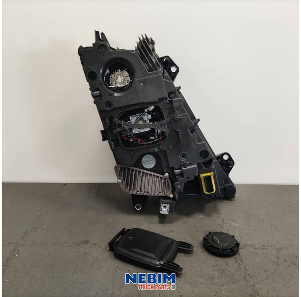 Volvo Volvo - 22239250 - Koplamp links FH16 Bi Xenon - Atsarginės dalys - Sunkvežimis: foto 3 Volvo Volvo - 22239250 - Koplamp links FH16 Bi Xenon - Atsarginės dalys - Sunkvežimis: foto 3