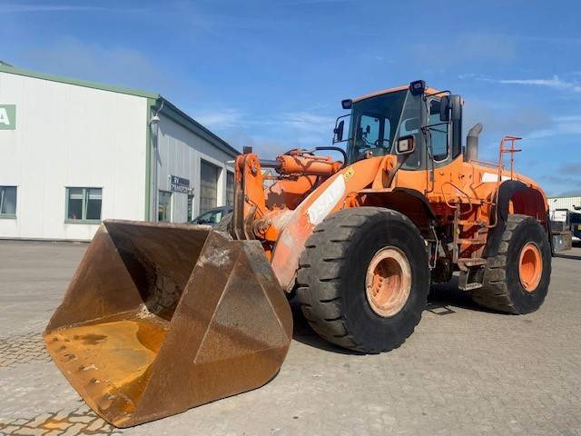 Doosan DL 420 (12005350) - Ratinis krautuvas: foto 1 Doosan DL 420 (12005350) - Ratinis krautuvas: foto 1