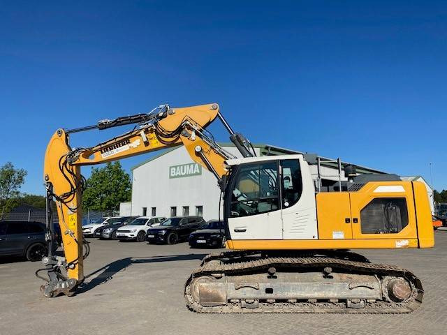 Liebherr R 922 LC (G8) MIETE / RENTAL (12001992) - Vikšrinis ekskavatorius: foto 2 Liebherr R 922 LC (G8) MIETE / RENTAL (12001992) - Vikšrinis ekskavatorius: foto 2