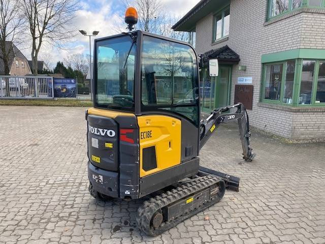 Volvo EC 18 E MIETE / RENTAL (12001760) - Mini ekskavatorius: foto 5 Volvo EC 18 E MIETE / RENTAL (12001760) - Mini ekskavatorius: foto 5