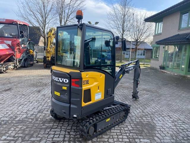 Volvo EC 18 E MIETE / RENTAL (12001764) - Mini ekskavatorius: foto 5 Volvo EC 18 E MIETE / RENTAL (12001764) - Mini ekskavatorius: foto 5