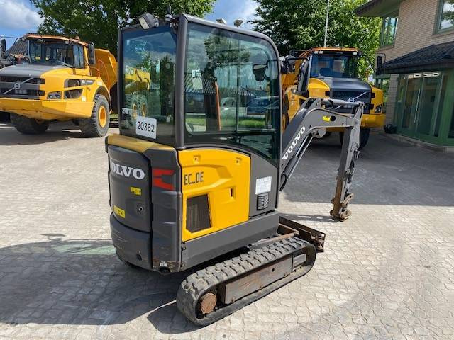 Volvo EC 20 E MIETE / RENTAL (12001275) - Mini ekskavatorius: foto 5 Volvo EC 20 E MIETE / RENTAL (12001275) - Mini ekskavatorius: foto 5