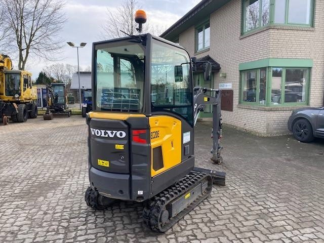 Volvo EC 20 E MIETE / RENTAL (12002071) - Mini ekskavatorius: foto 5 Volvo EC 20 E MIETE / RENTAL (12002071) - Mini ekskavatorius: foto 5