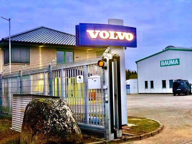 Volvo L 150 H MIETE / RENTAL - Ratinis krautuvas: foto 1 Volvo L 150 H MIETE / RENTAL - Ratinis krautuvas: foto 1