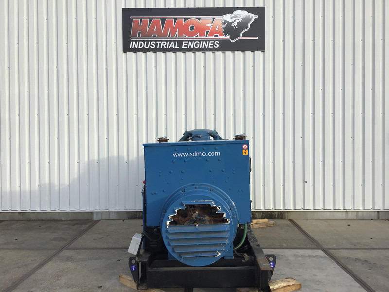 MTU 16V2000 GENERATOR 900KVA USED - Elektrinis generatorius: foto 3 MTU 16V2000 GENERATOR 900KVA USED - Elektrinis generatorius: foto 3