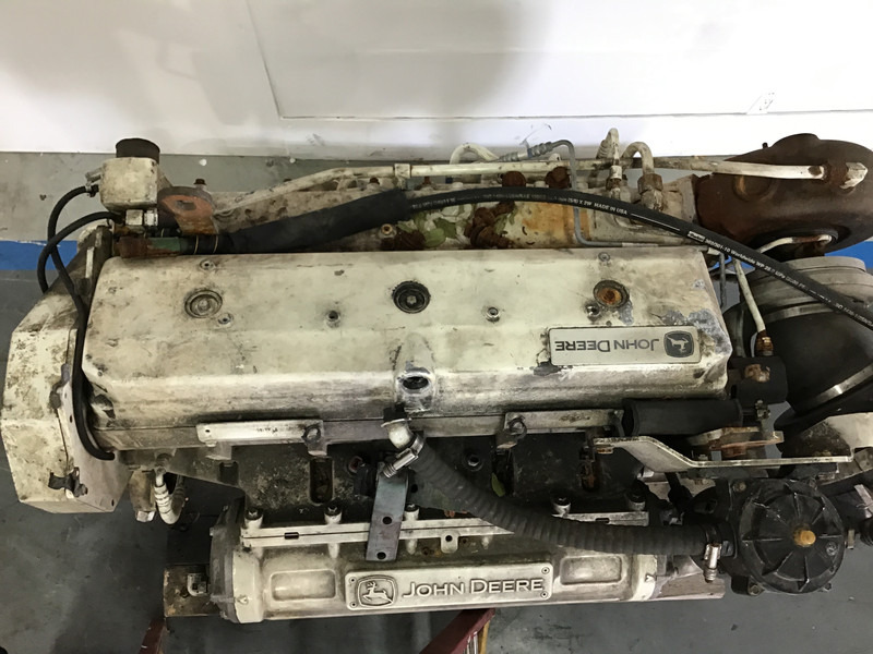 John Deere 6135AFM75 FOR PARTS - Statybinė technika: foto 5 John Deere 6135AFM75 FOR PARTS - Statybinė technika: foto 5