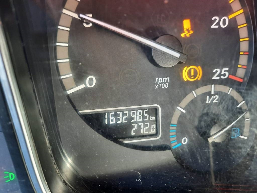 Konteineris-vežimus/ Sukeisti kūną sunkvežimis Mercedes-Benz Actros 1842: foto 9