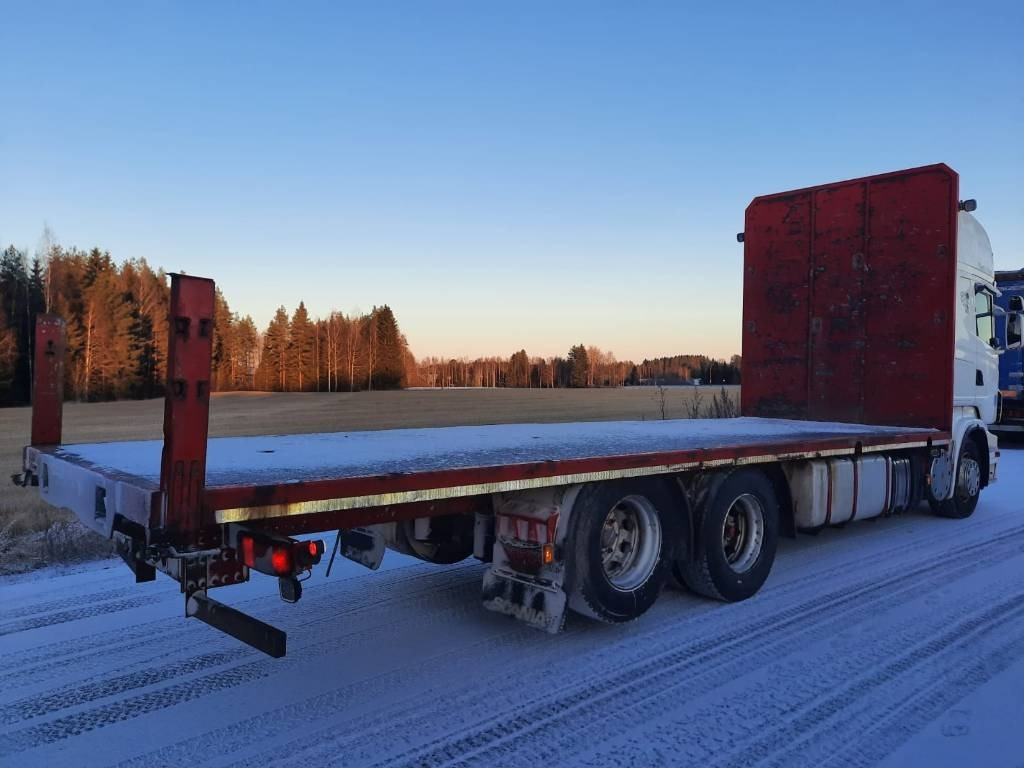 Scania R 560 - Platforminis/ Bortinis sunkvežimis: foto 4 Scania R 560 - Platforminis/ Bortinis sunkvežimis: foto 4