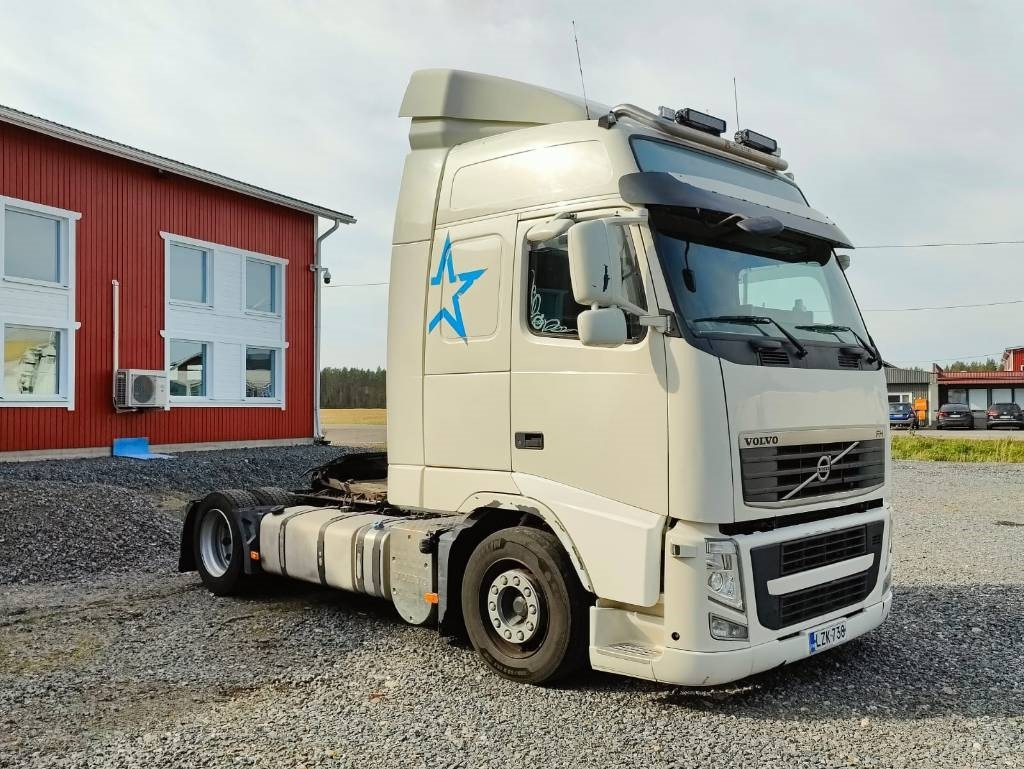 Volvo FH 13 - Vilkikas: foto 2 Volvo FH 13 - Vilkikas: foto 2