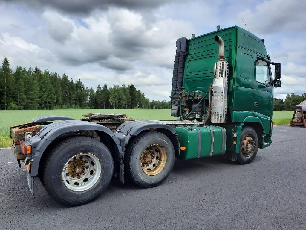 Volvo FH12 460  - Vilkikas: foto 4 Volvo FH12 460  - Vilkikas: foto 4