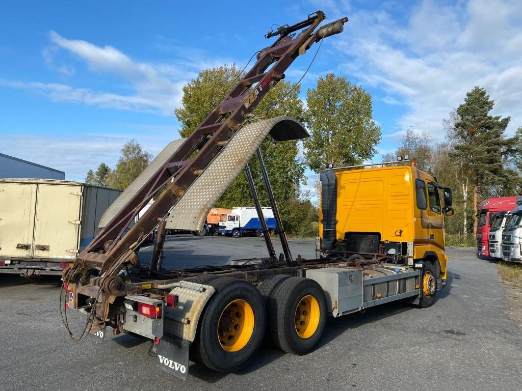 Volvo FH 13 420 - Nuožulnaus pakėlimo ant platformos sunkvežimis: foto 4 Volvo FH 13 420 - Nuožulnaus pakėlimo ant platformos sunkvežimis: foto 4