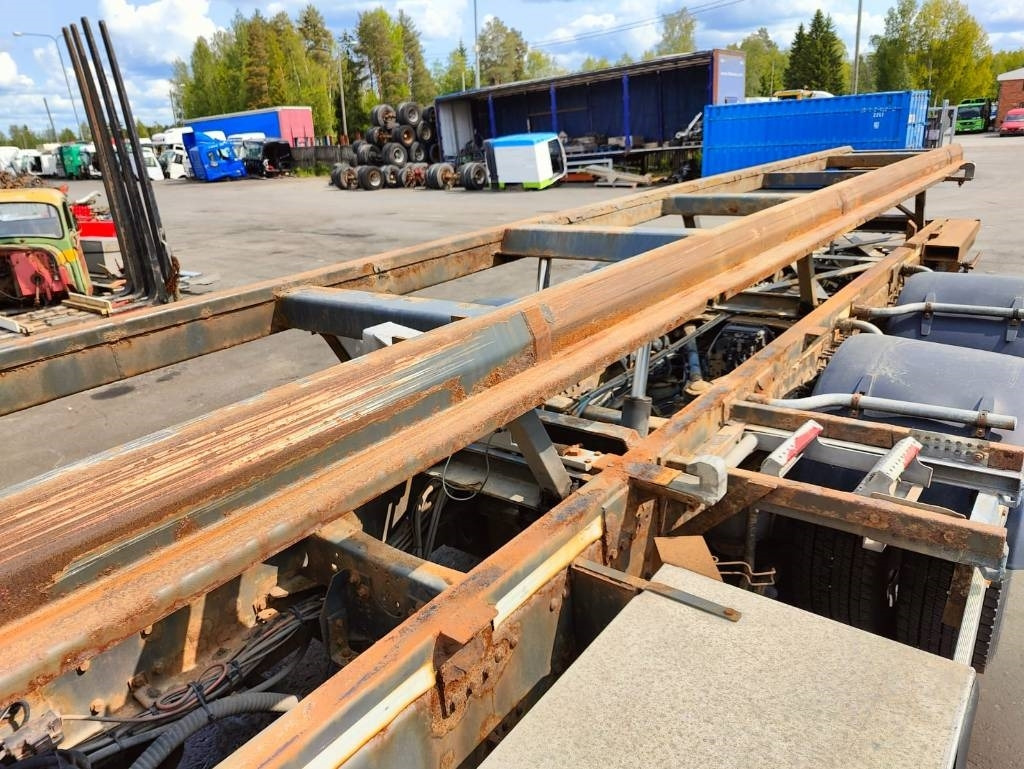 Volvo FM 13 - Konteineris-vežimus/ Sukeisti kūną sunkvežimis: foto 5 Volvo FM 13 - Konteineris-vežimus/ Sukeisti kūną sunkvežimis: foto 5