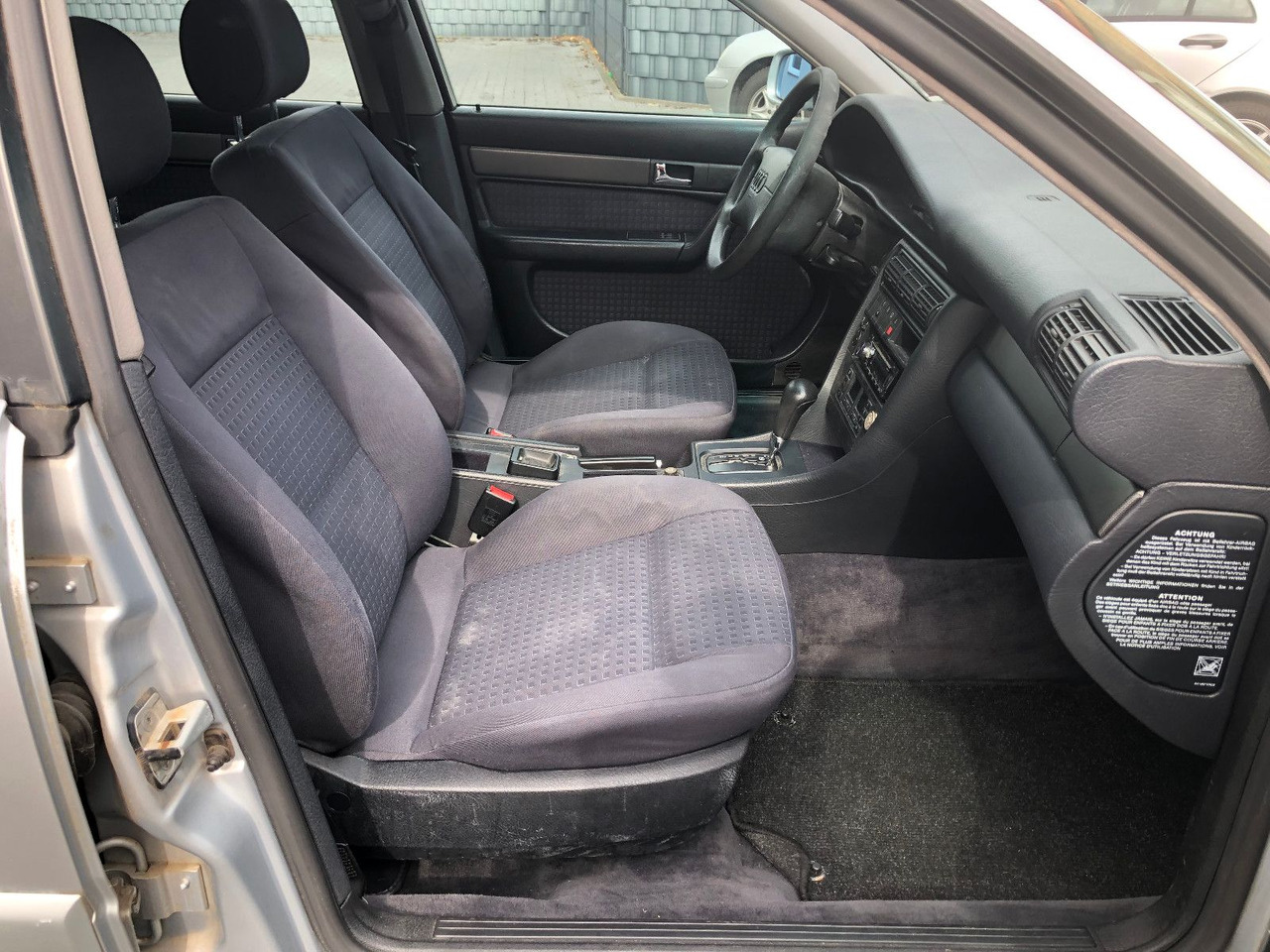Sedanas Audi A6 C4 1.8 Auto: foto 17