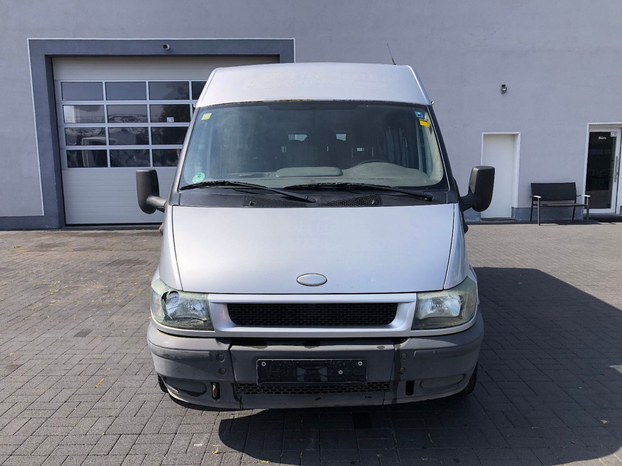 Ford Transit 2.4 TDi, Heckantrieb, 8-Sitzer, Klima - Keleivinis furgonas: foto 5 Ford Transit 2.4 TDi, Heckantrieb, 8-Sitzer, Klima - Keleivinis furgonas: foto 5