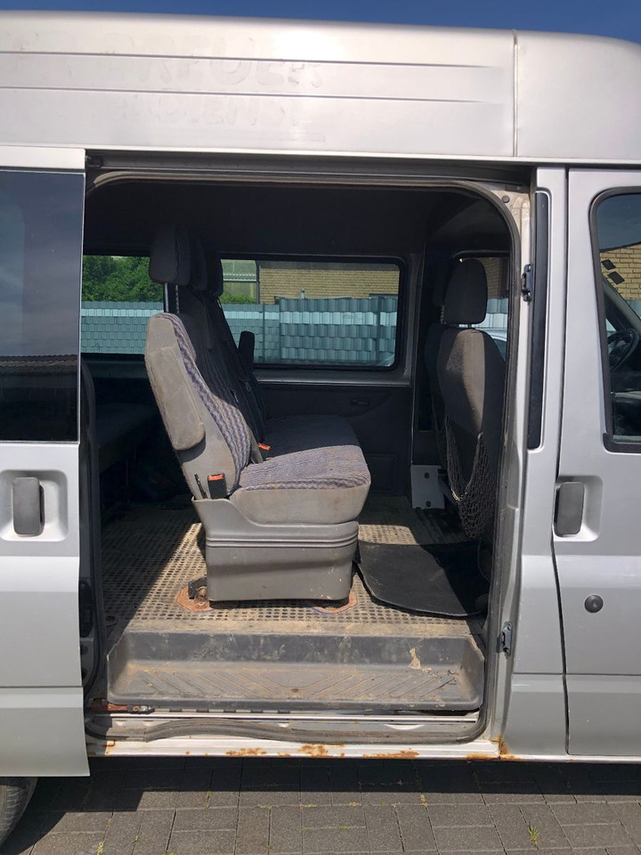 Keleivinis furgonas Ford Transit 2.4 TDi, Heckantrieb, 8-Sitzer, Klima: foto 15