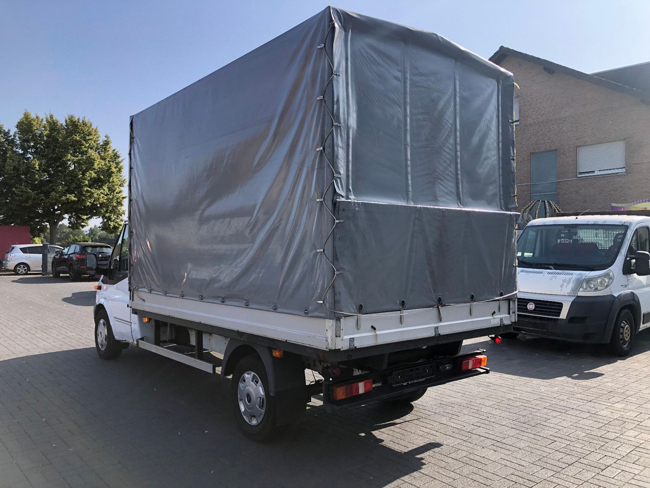 Ford Transit FT 350 L Einzelkabine - Tentinis mikroautobusas: foto 2 Ford Transit FT 350 L Einzelkabine - Tentinis mikroautobusas: foto 2