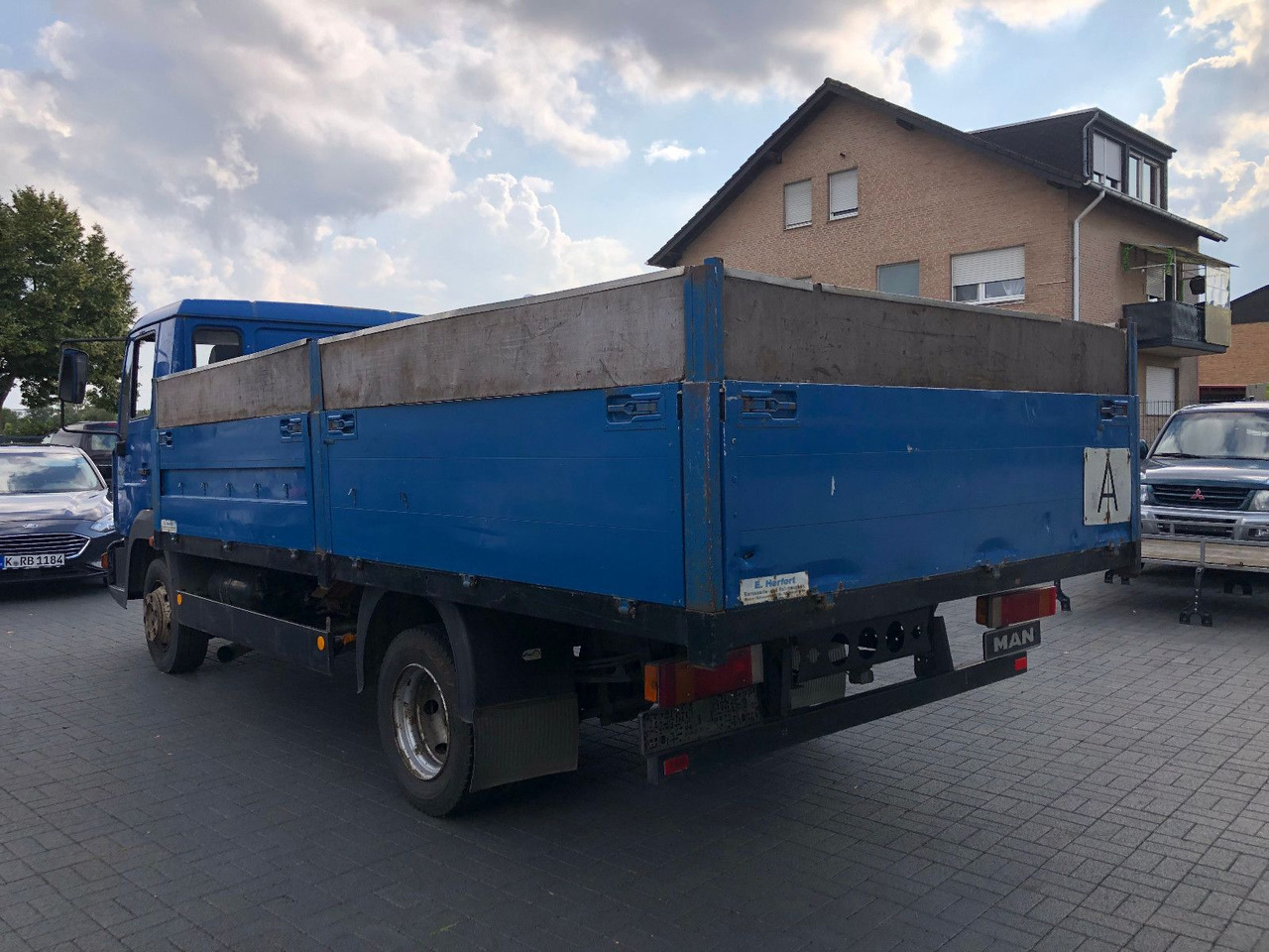 MAN LE 140 C Klima, Tempomat, TÜV 11-2025 - Bortinis automobilis: foto 2 MAN LE 140 C Klima, Tempomat, TÜV 11-2025 - Bortinis automobilis: foto 2